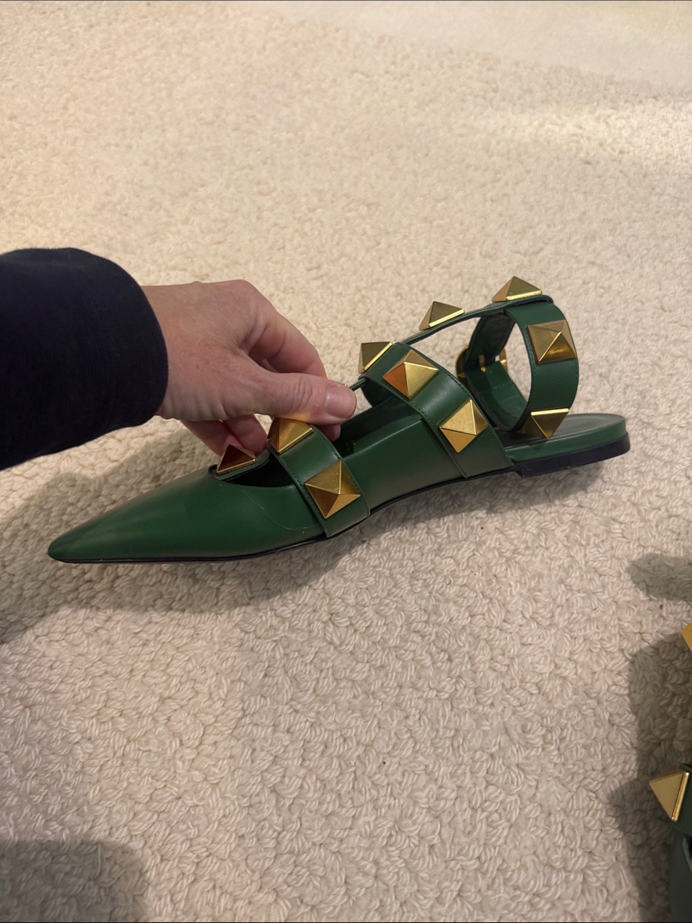 Valentino Garavani Green Pointed-Toe Studded Mules - Picture 4 of 10